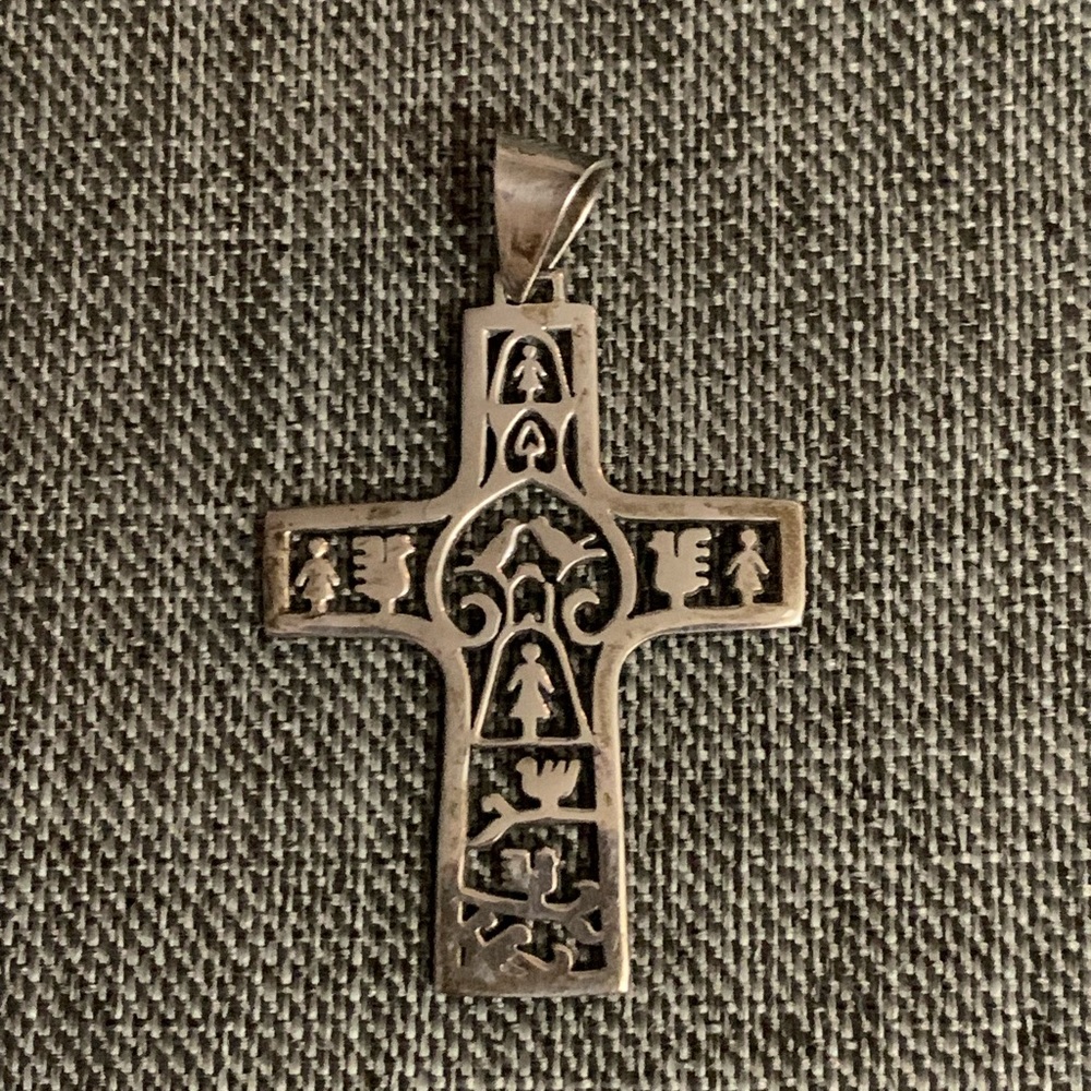 ✝️ TREE OF LIFE CROSS PENDANT ✝️